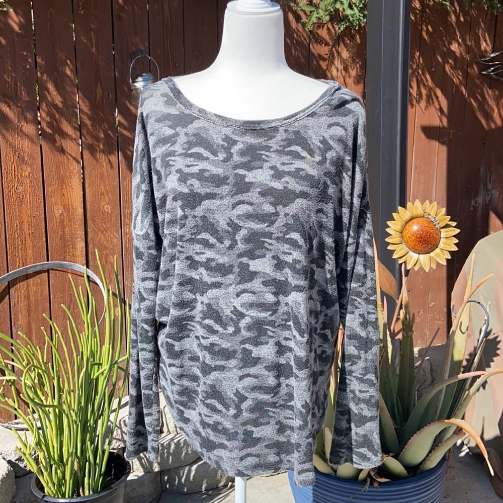BORBEAU -   LONG SLEEVE RIB ARM FUZZY